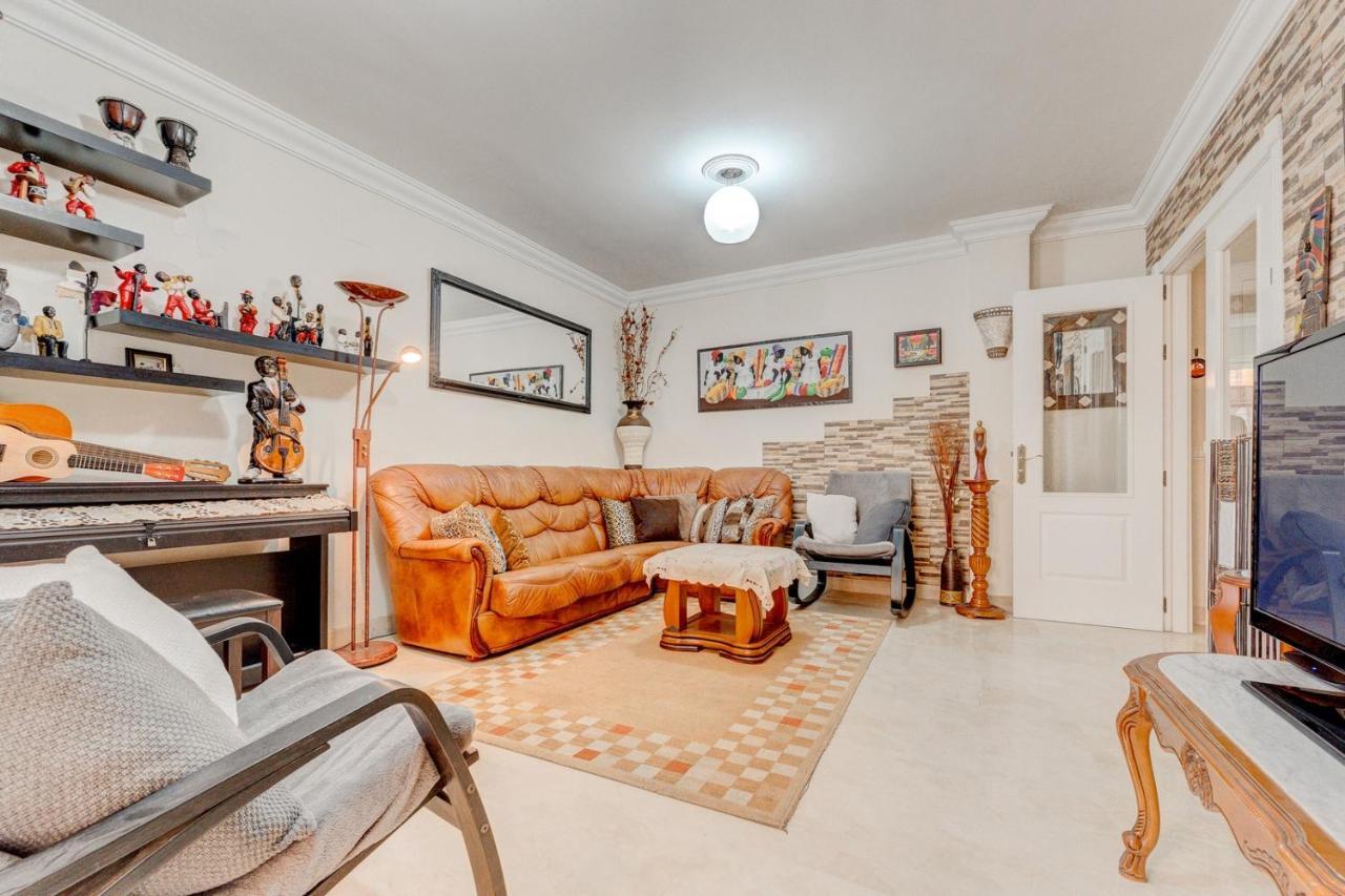 Beautiful Apartment In Terrazas Del Duque I 아데제 외부 사진